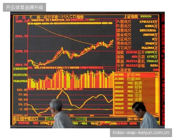 瓦伦西亚的后防线表现挣扎,过多的红牌不仅导致失球,也反映出球队防守心态的急躁 瓦伦西亚的后防线表现挣扎,过多的红牌不仅导致失球,也反映出球队防守心态的急躁